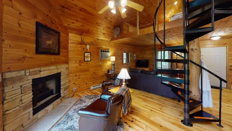 Greenbrier Cabin in Hocking Hills
