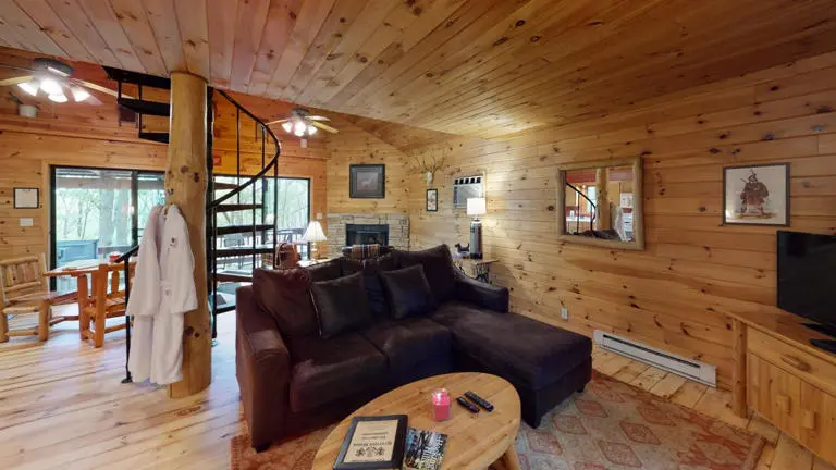 Greenbrier Cabin in Hocking Hills